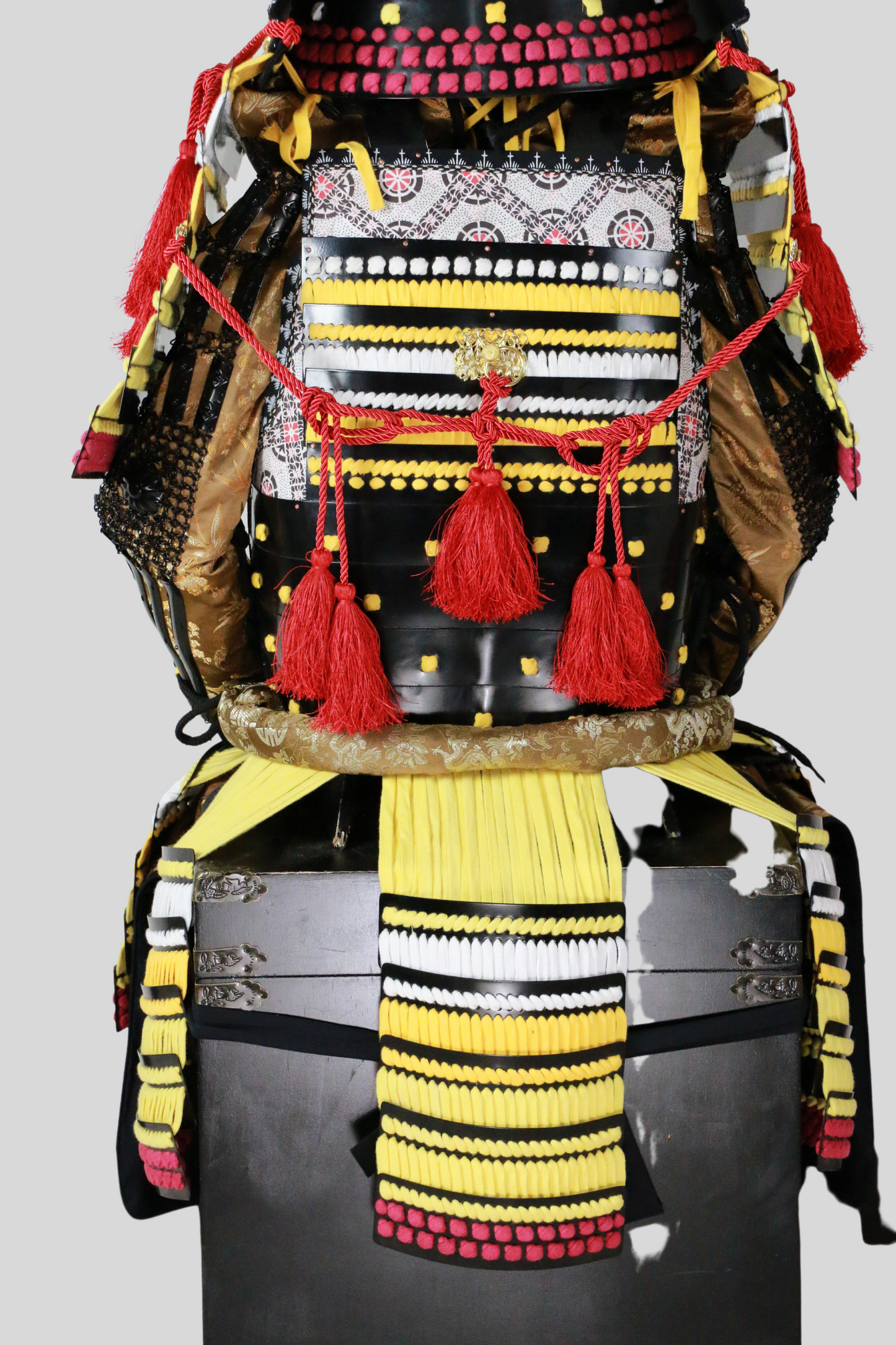 Samurai Armor – Shadow of Kai