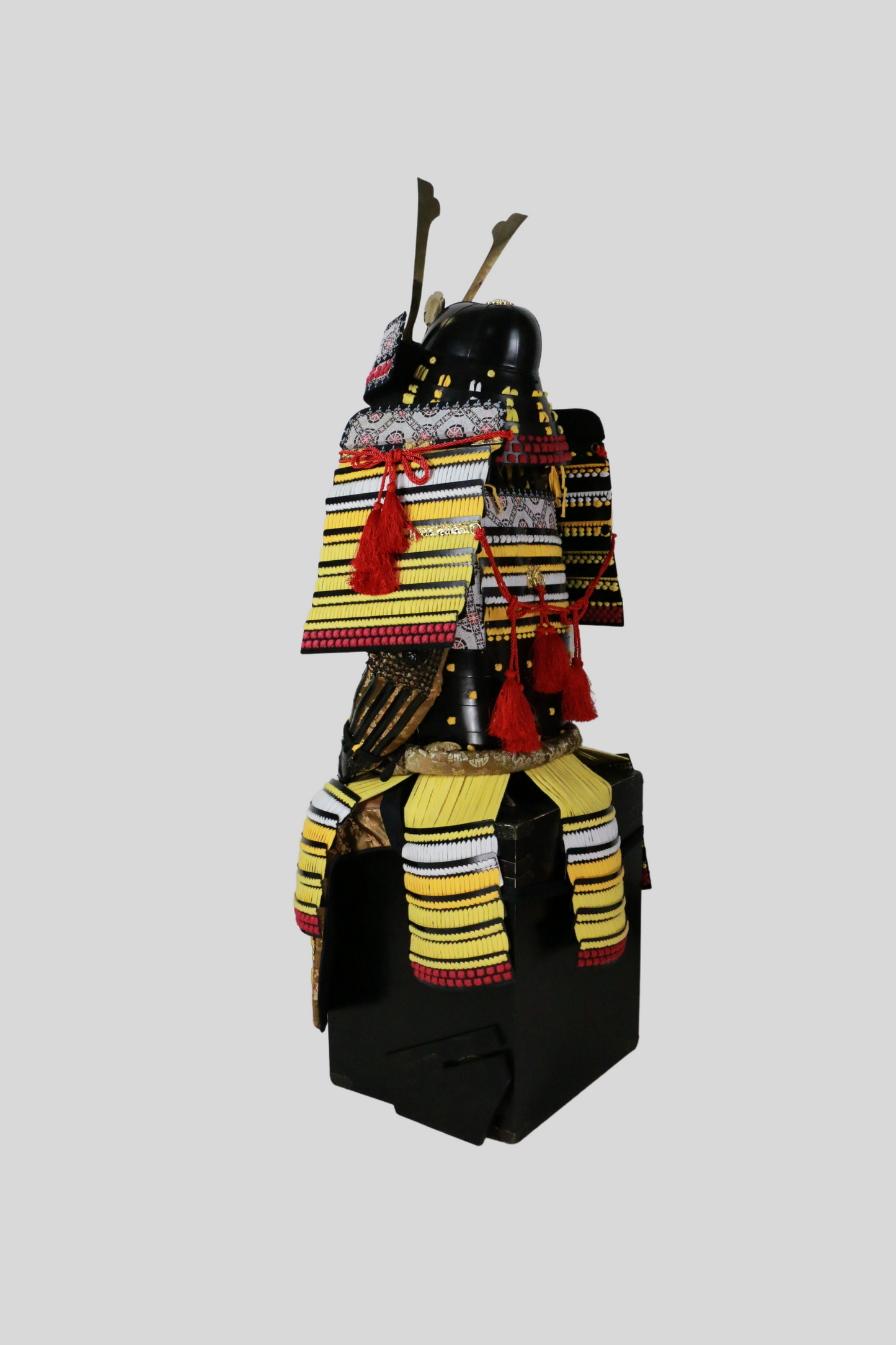 Samurai Armor – Shadow of Kai