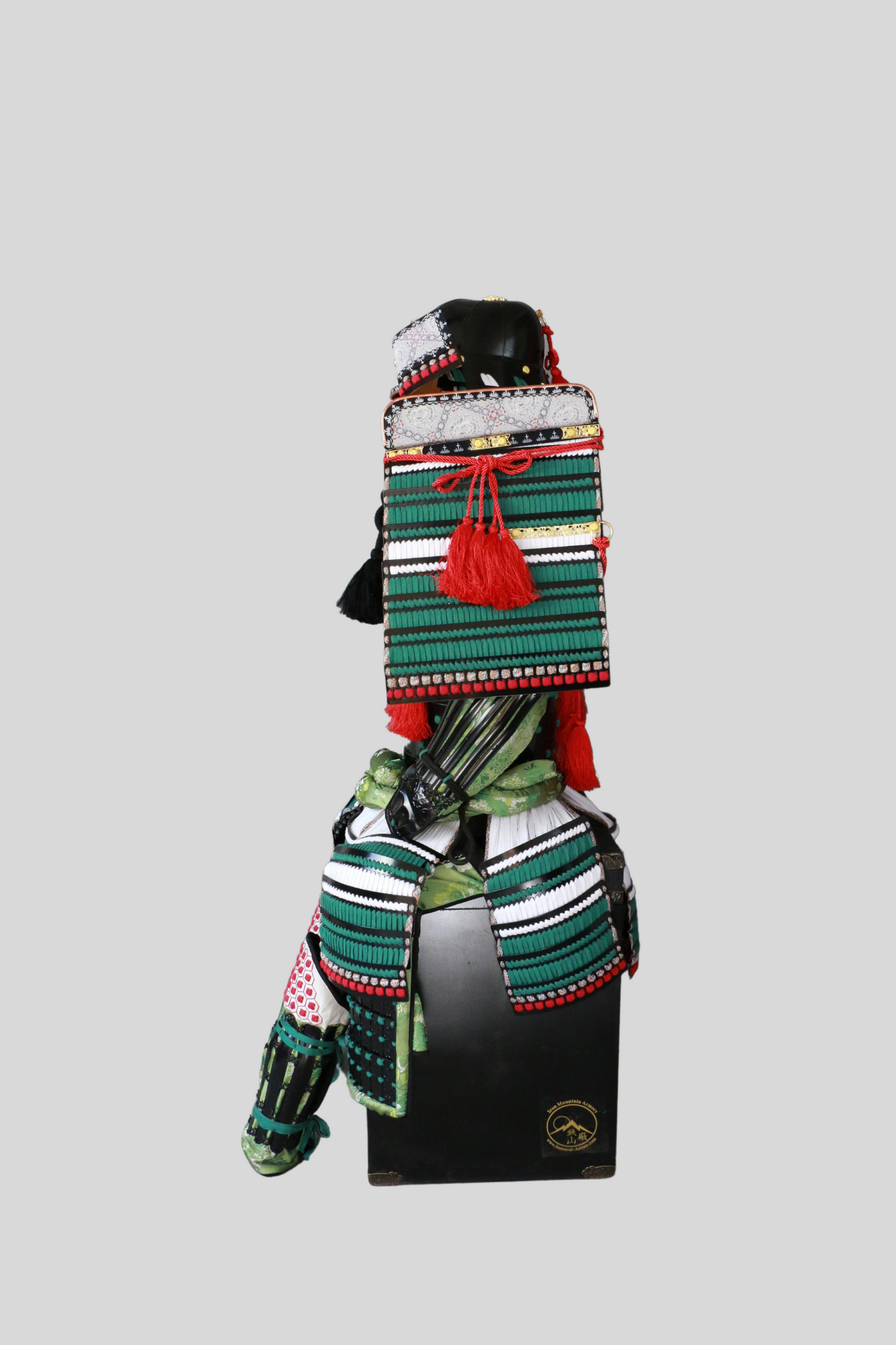 Samurai Armor – Emerald Guardian of Muromachi